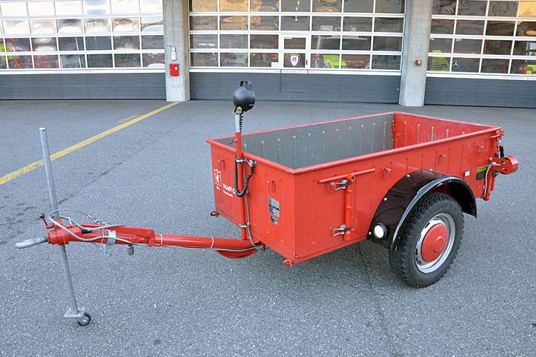 Universalanhänger klein

Einsatzzweck
- Transport von Einsatzmaterial