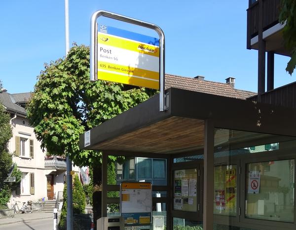 öffentlicher Verkehr