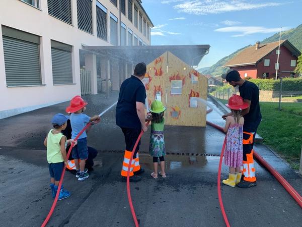 Ferienpass zu Gast bei der Feuerwehr