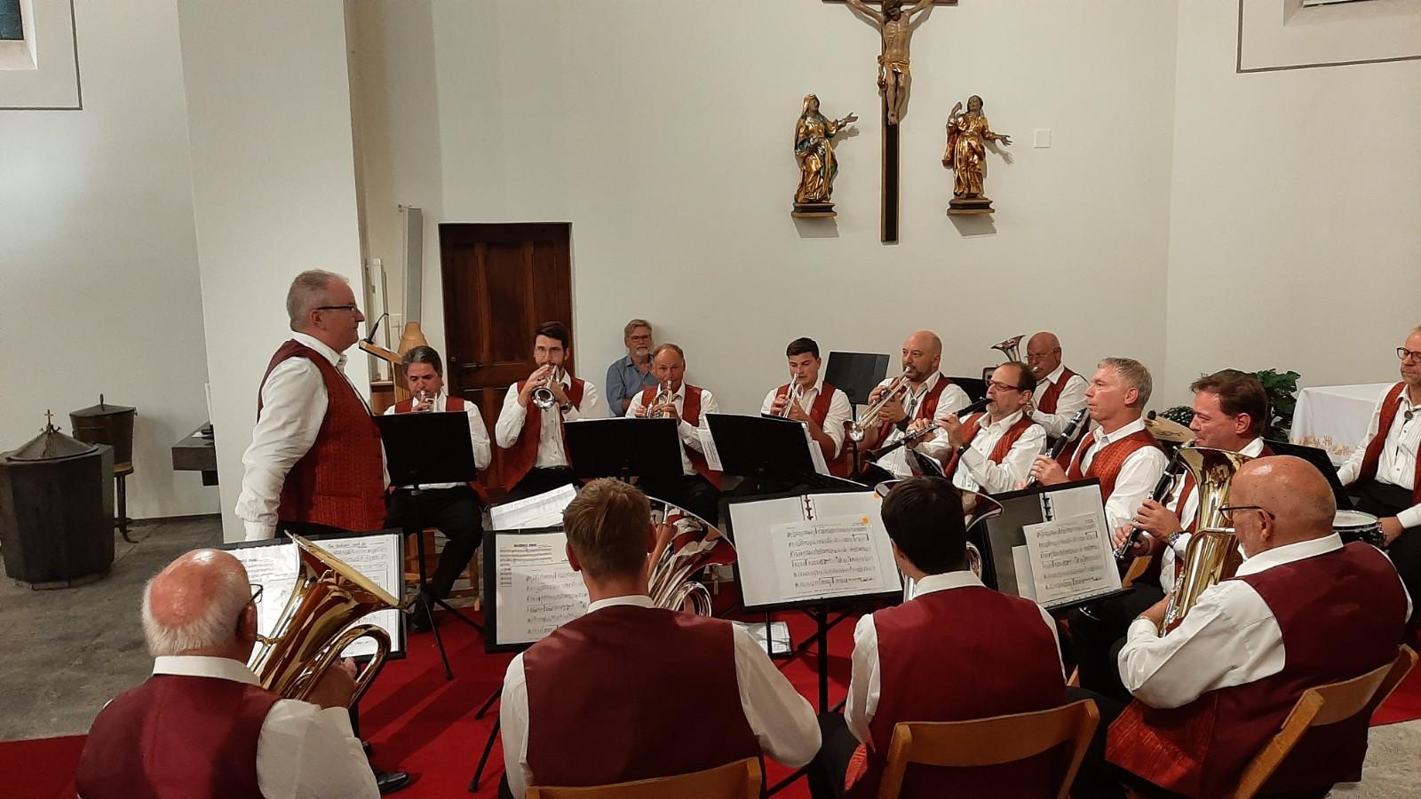 Konzert Chällärsänger und Blaskapelle Vanessa