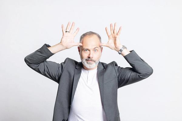 Michel Gammenthaler tritt heute mit «Impossible» im Kulturforum auf.