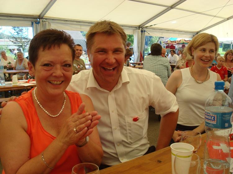 Toni Brunner, Esther Friedli (rechts) und Marta Haas