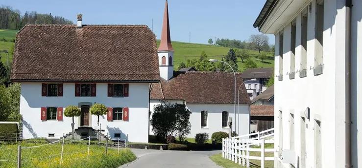 Dorfeingang Uezwil Kallernstrasse