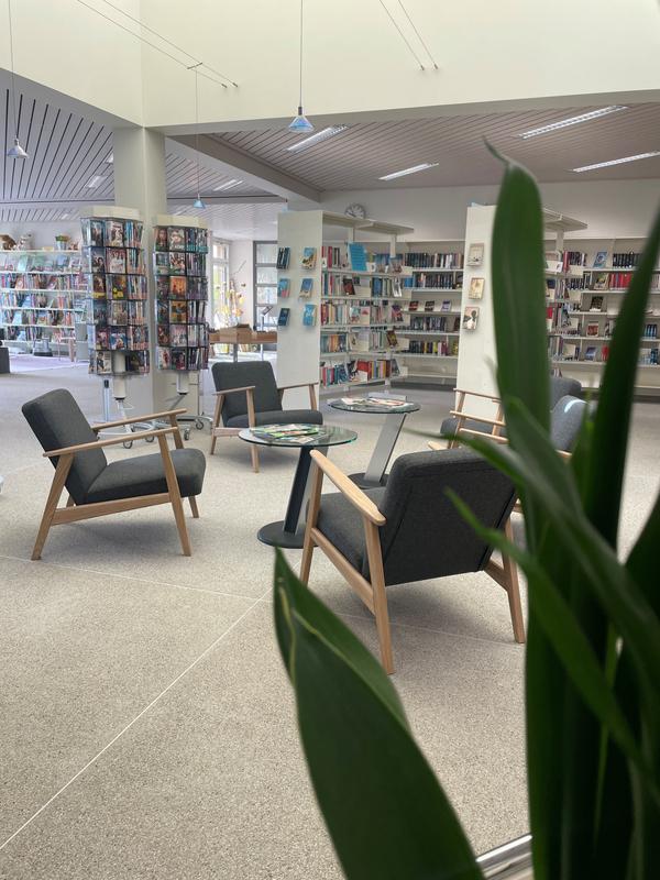 Gemeinde- und Schulbibliothek