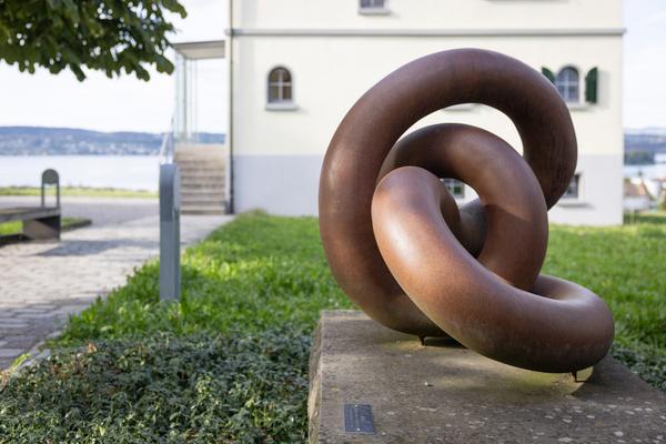 Martina Lauinger - Loop