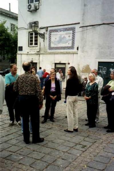 Rundgang durch das älteste Quartier in Lissabon namens "Alfama".
