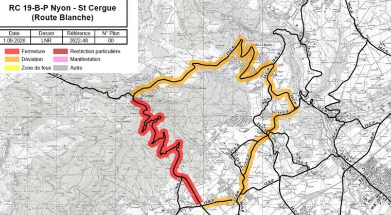 route blanche fermée