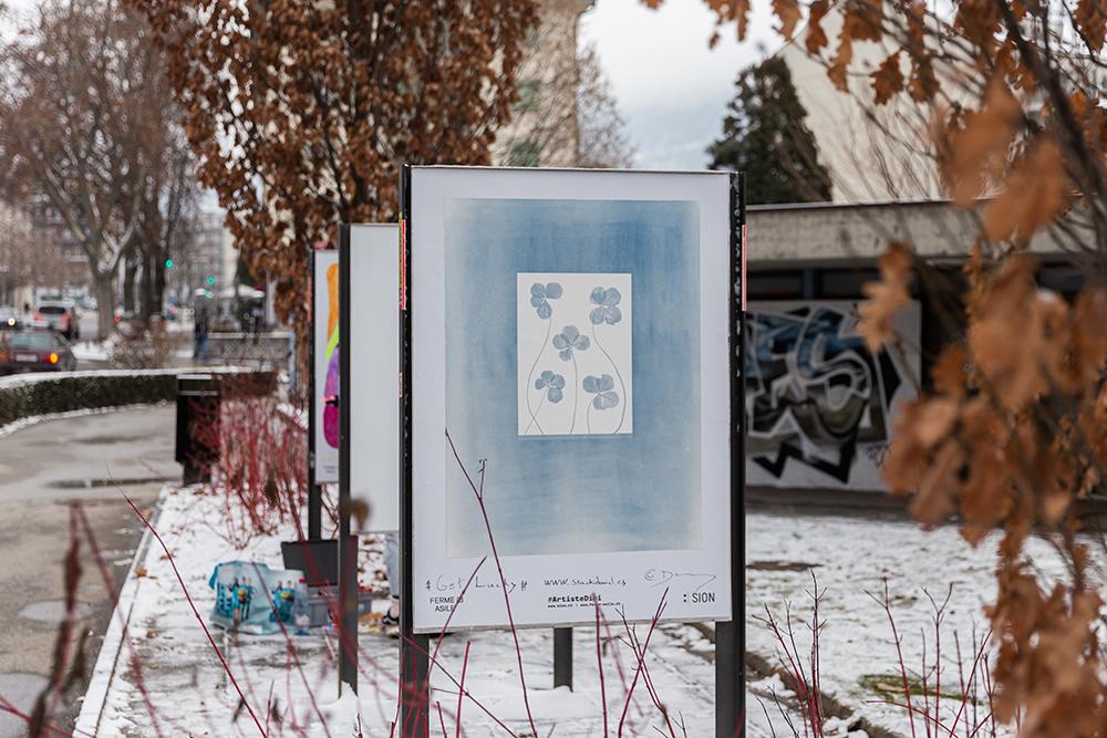 Daniel Stucki
get lucky, 2021, cyanotype