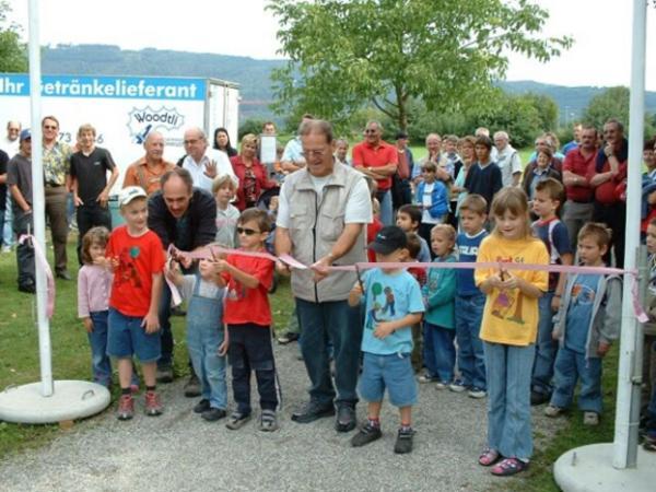 Wer hatte das Band am schnellsten durchgeschnitten?