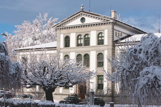 Altes Primarschulhaus