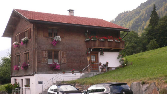 Schulhaus Lunden