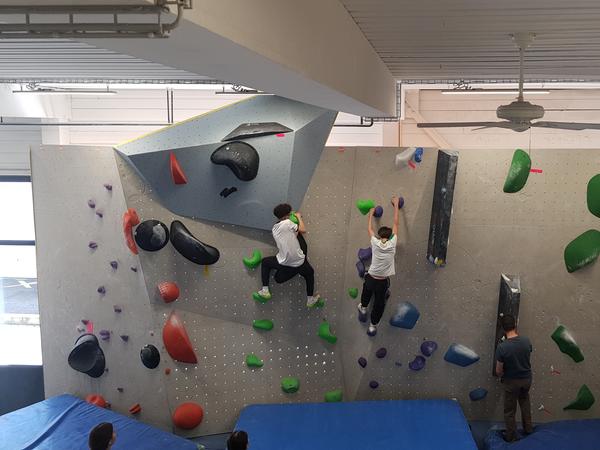 SuS am bouldern