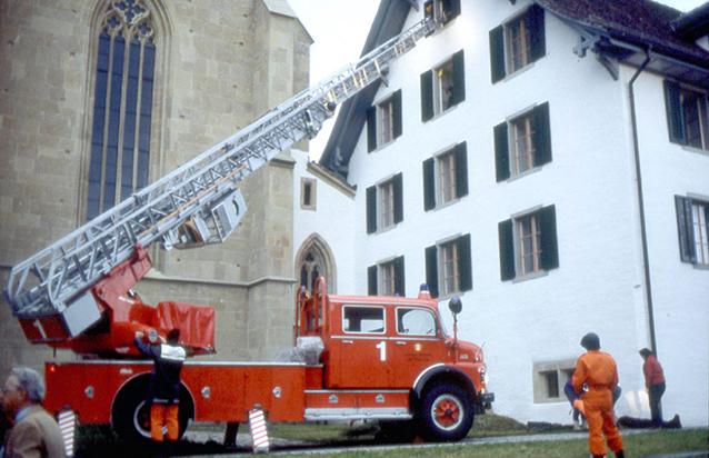 Mercedes Benz LAK 1413/42, 1970, 6 Zylinder Diesel, Gewicht: 12.1 t, 7 Plätze
Aufbau: Metz Leiterpark 30 m