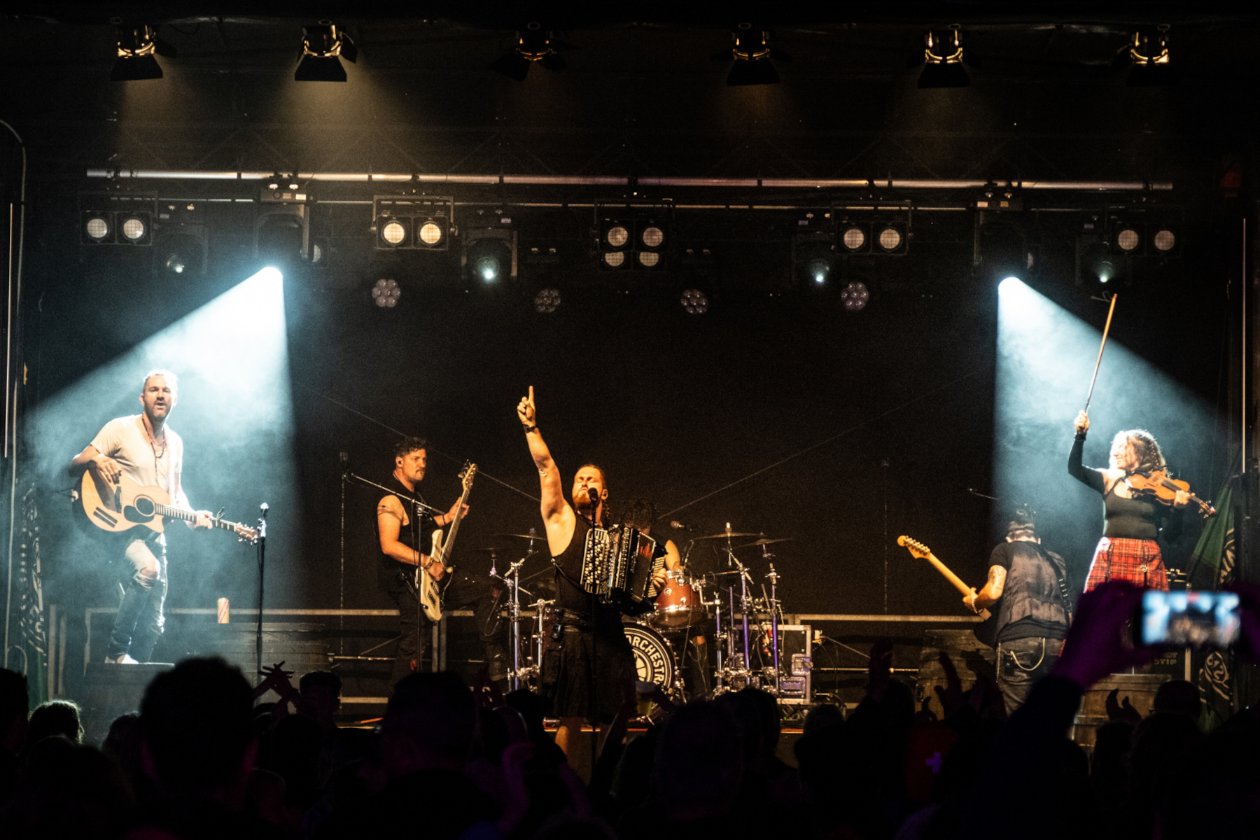 Die Folk-Punker von Saint City Orchestra sorgten am Samstag für gute Stimmung