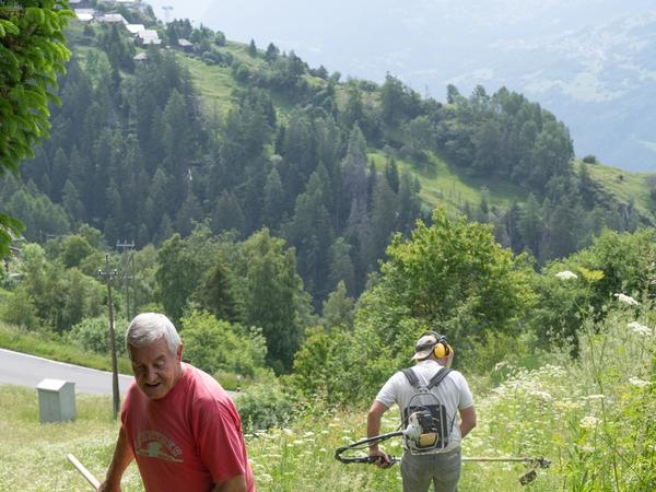 Gmeiwärch in Jeizinen und Engersch