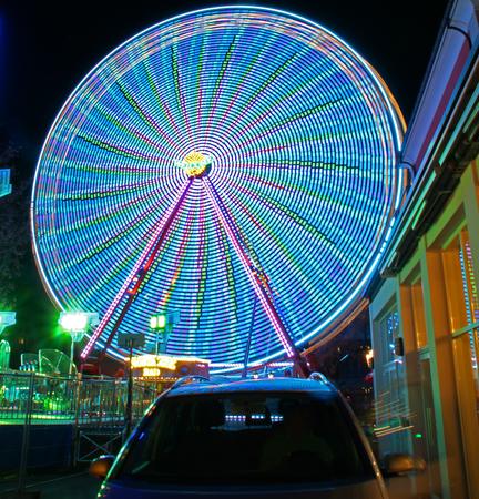 Riesenrad bei Nacht