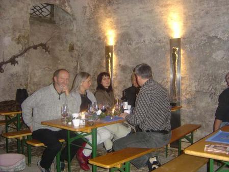 Gäste im Keller