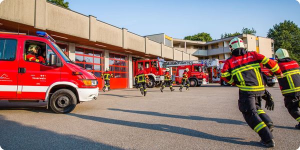 Die Feuerwehr im Einsatz am Hauptstützpunkt