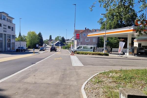 Sicher unterwegs auf dem neuen Fuss- und Radweg entlang der Romanshornerstrasse