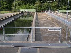 Klärbecken der Abwasserreinigungsanlage Peukmatten
