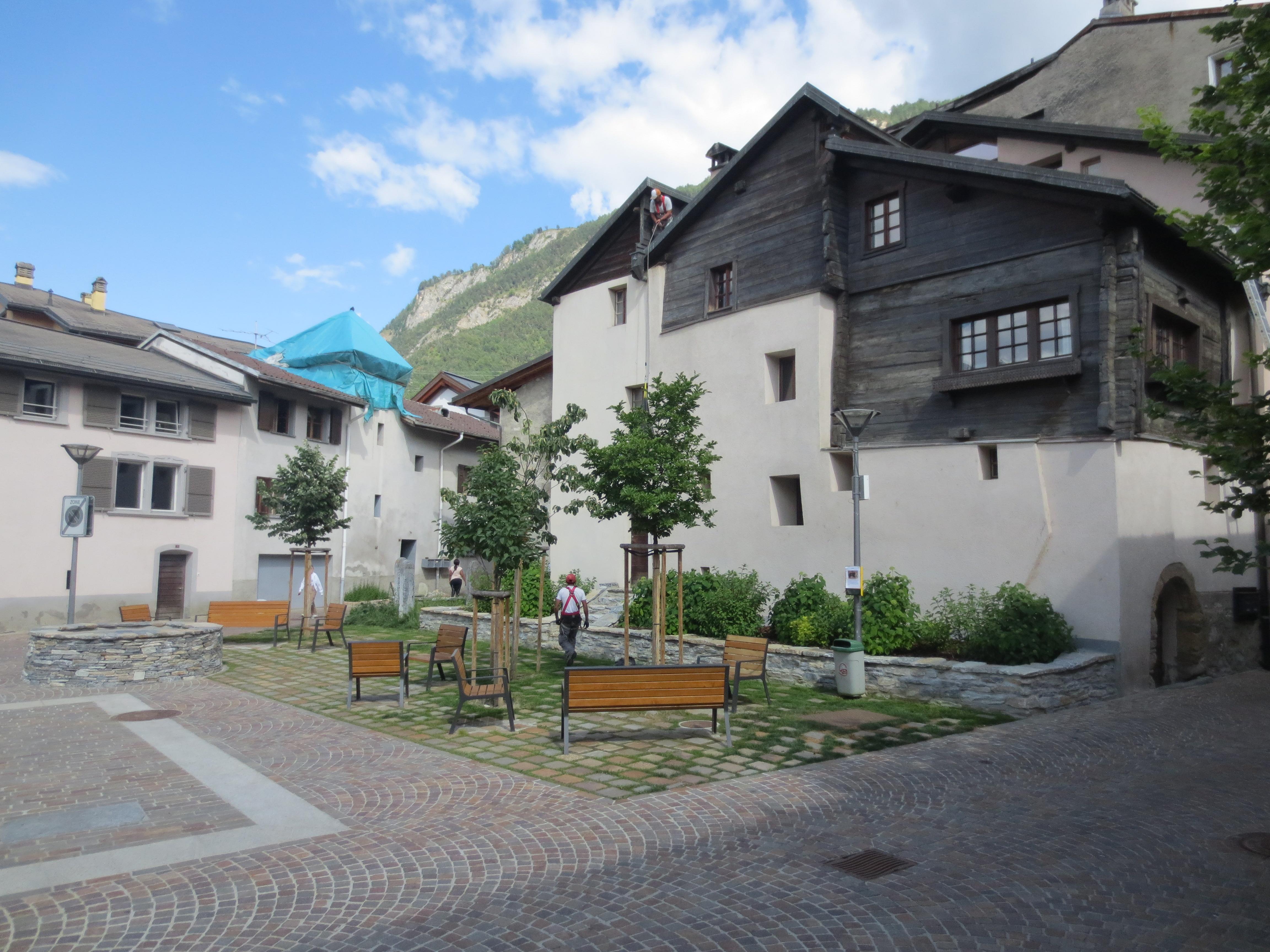 Place de la Cure