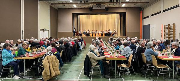 Aufführung im Festsaal.