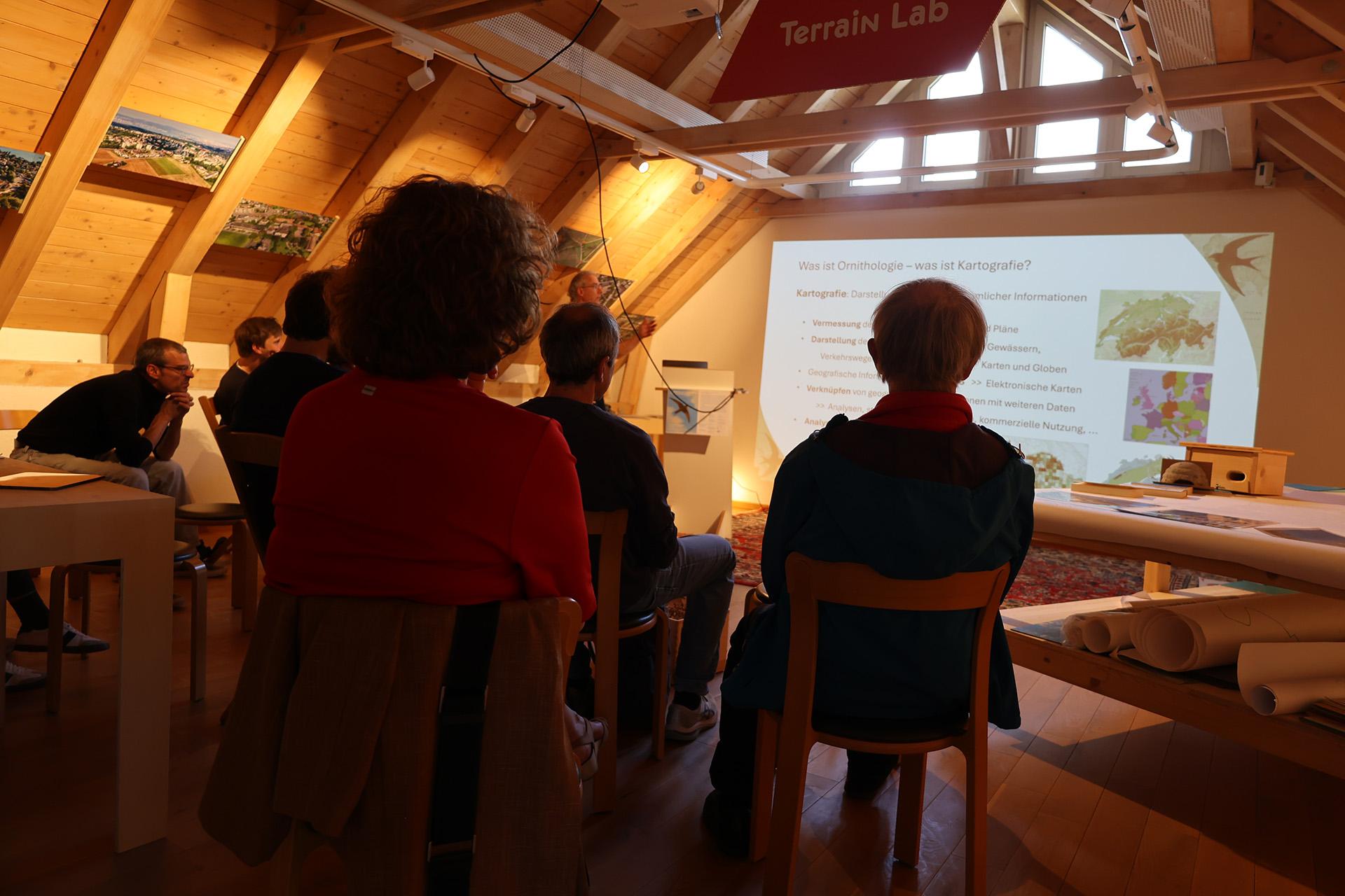 Was hat Ornithologie mit Kartografie zu tun? 
Mit Stefan Zoller, Orniplan AG
