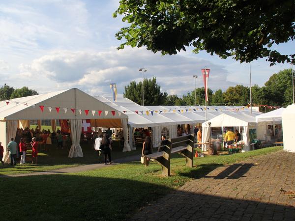 Terrain de sports jouxtant la Mairie 
