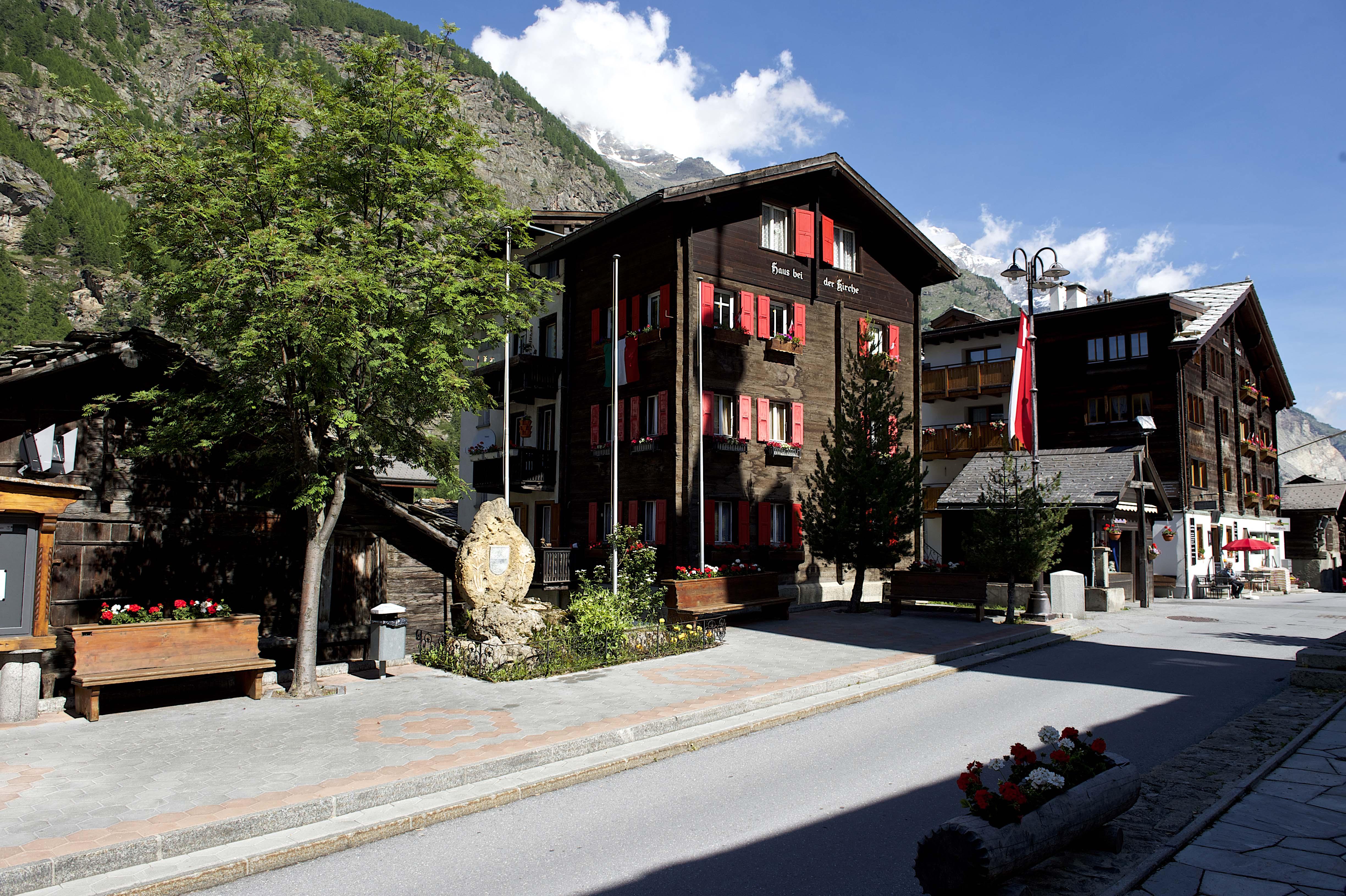 Der Dorfplatz von Täsch