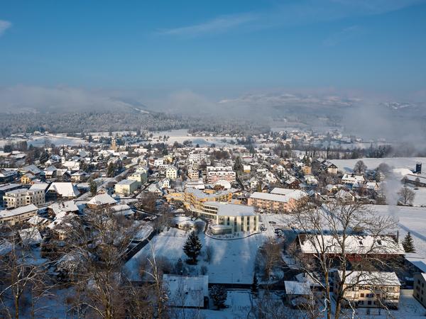 Aarwangen mit Blick Richtung Jura