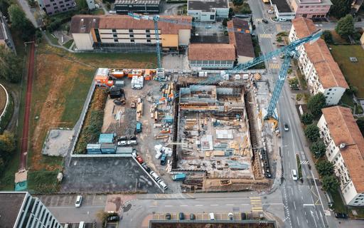 Luftbild Baustelle Erweiterung Schulanlage Meierhöfli.