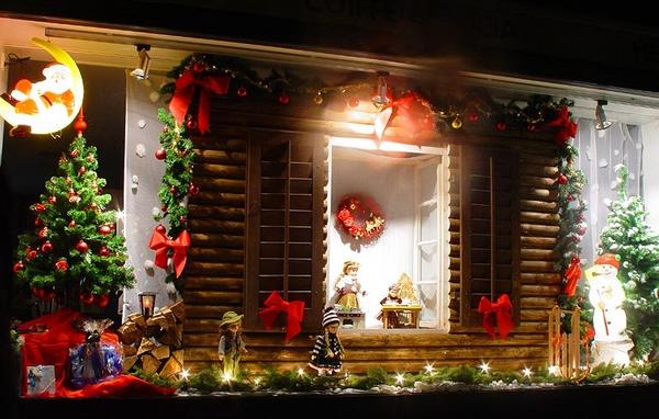Adventsfenster in Urdorf