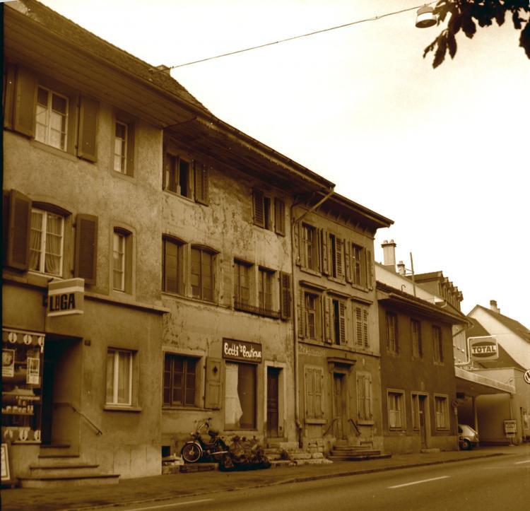 91 Salzladen
93 Bürgin Schneider
95 Restaurant Rebstock