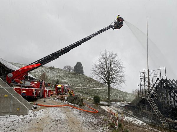 2023/53: Küssnacht am Rigi, Alp Ruodisegg, Brand