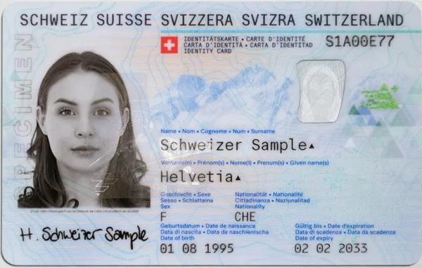 Muster Biometrische Identitätskarte (Quelle: Fedpol)