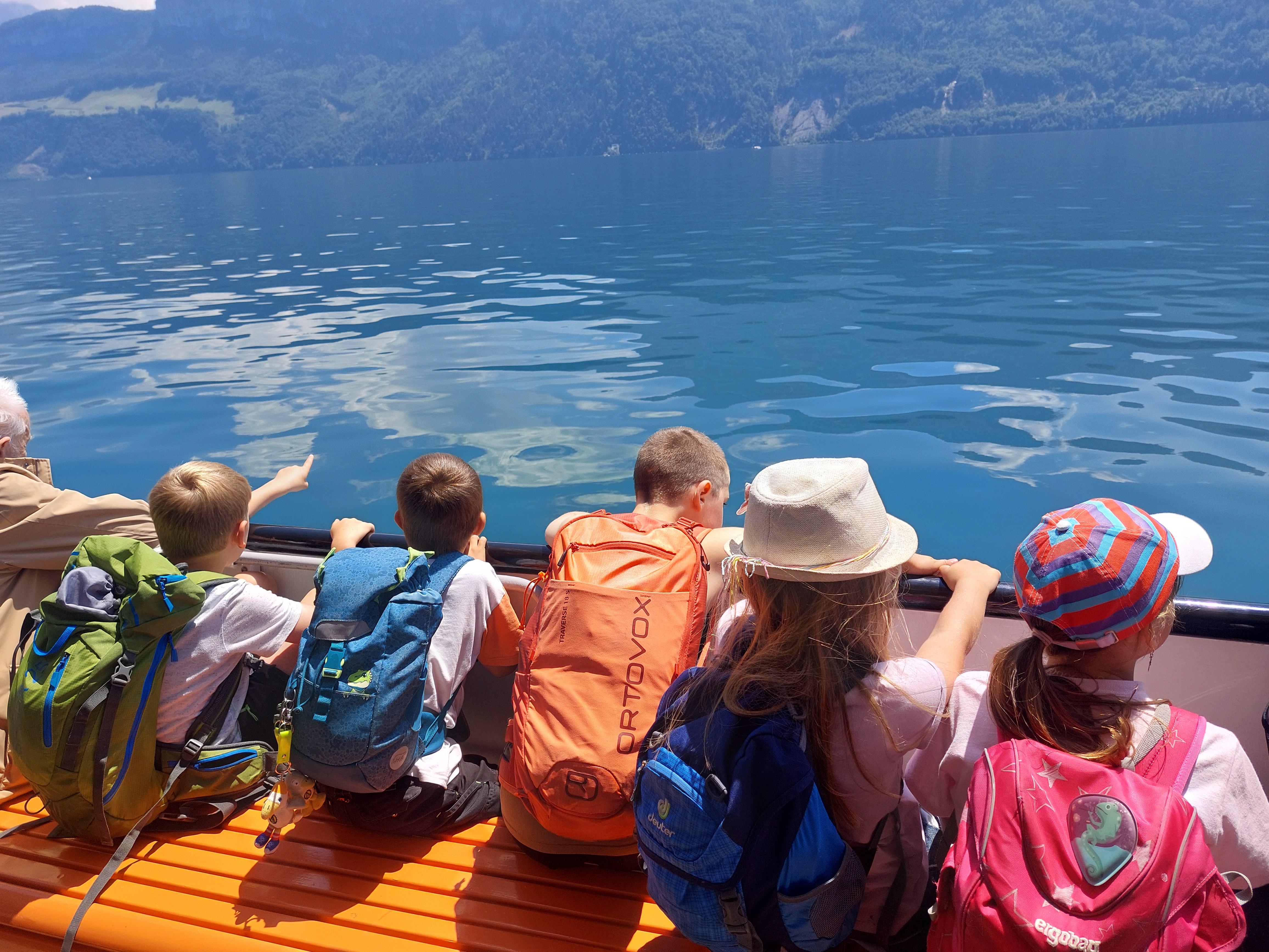 Schifffahrt auf dem Dampfschiff Uri