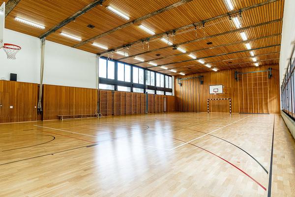 Turnhalle Schwimmbad Fohrbach