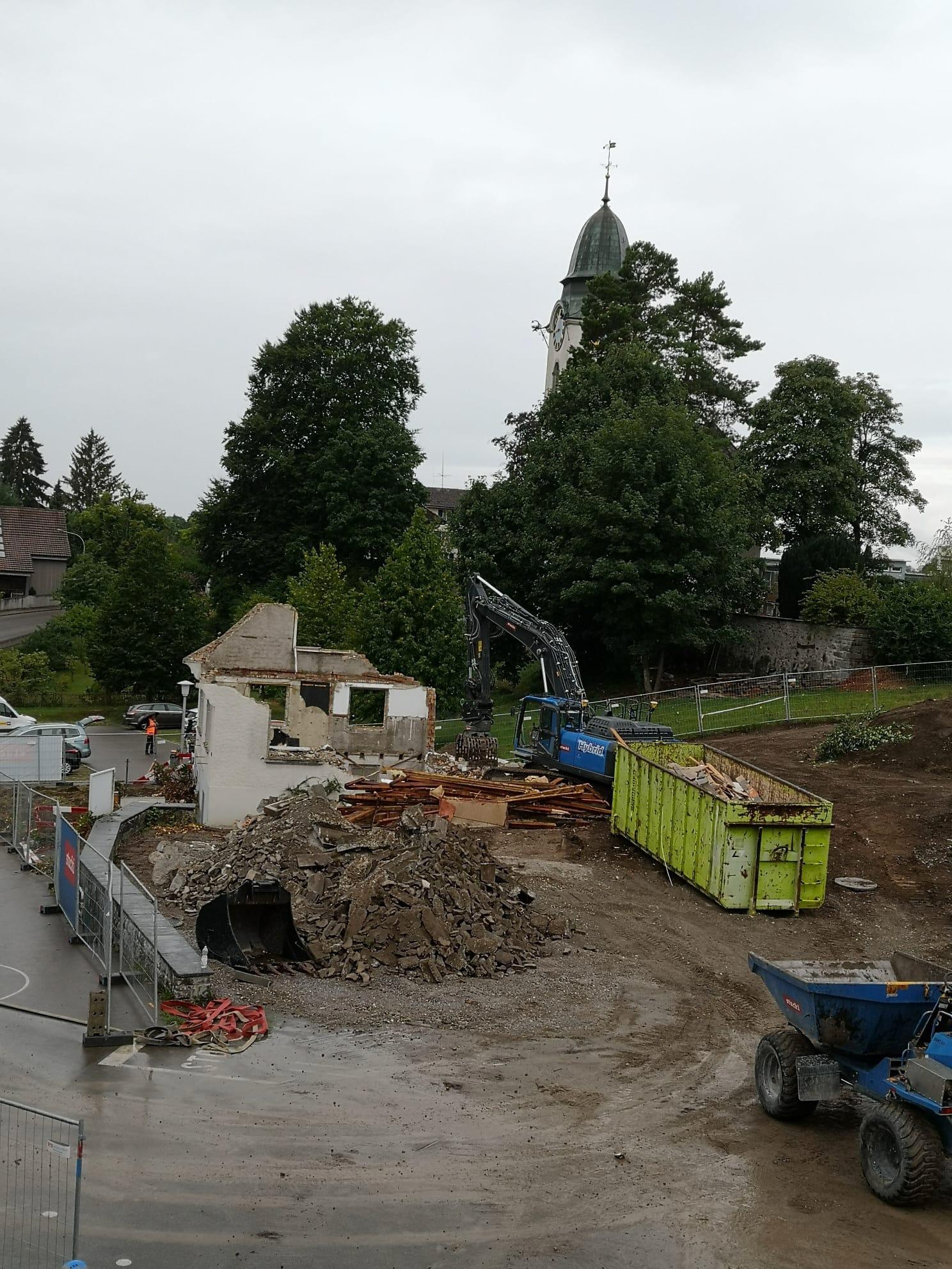 Abbruch während den Sommerferien im Juli 2022