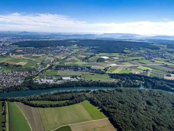 Dachsen aus der Luft mit Kohlfirst im Hintergrund