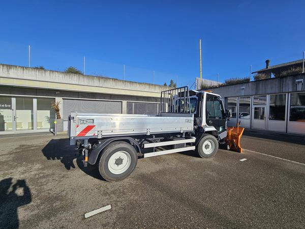 Lindner Unitrac 122 LDrive
