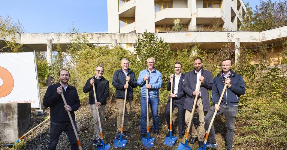 Gruppenfoto Spatenstich