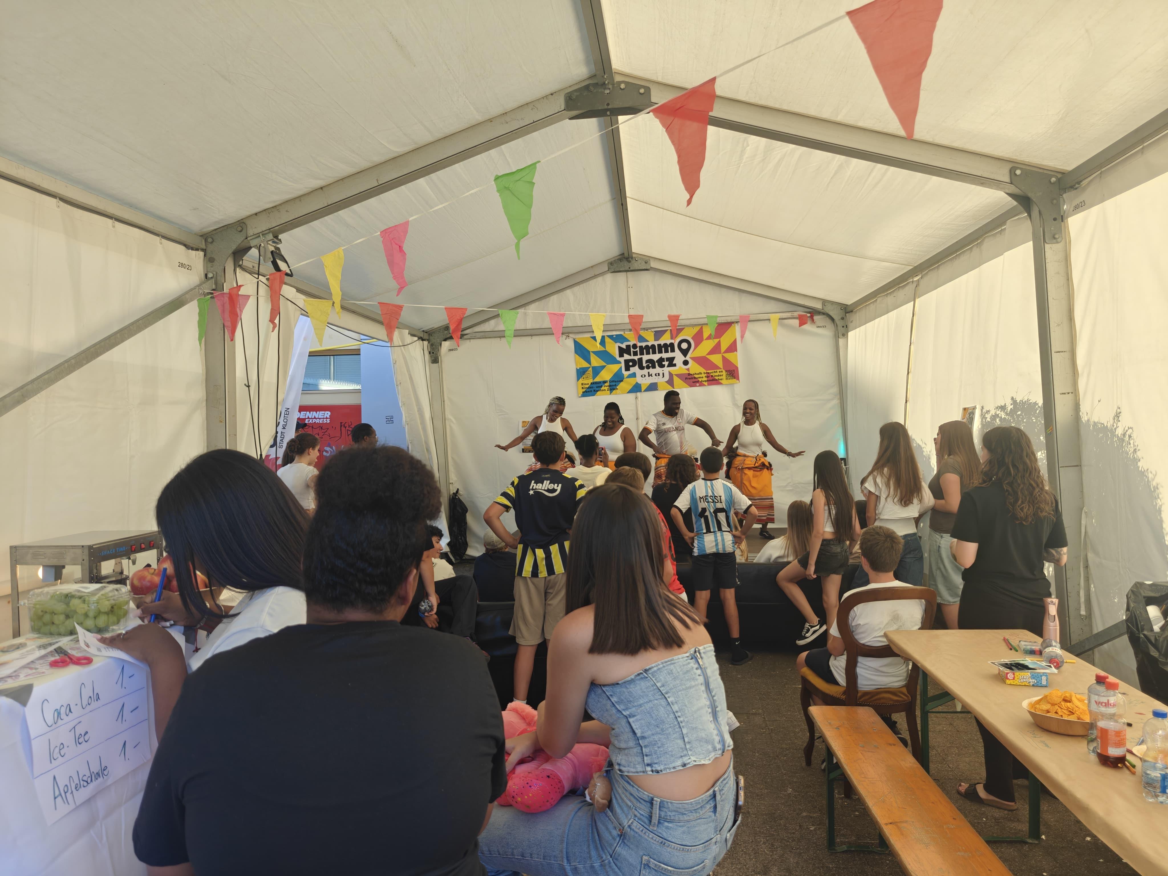 Das Jugendzelt am Stadtfest 2025