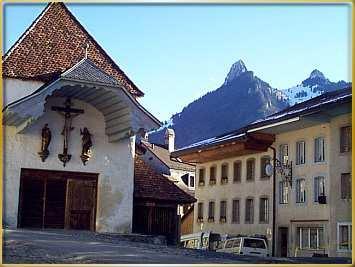 Le Calvaire avant la descente à l'église