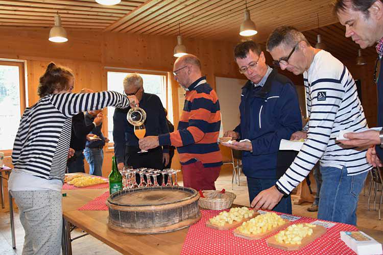 Der Bergkäse der Sennaria Surselva konnte degustiert werden.