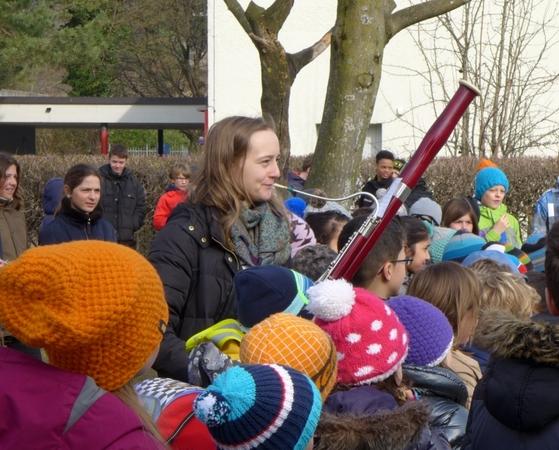 Flashmob im Schulhaus Schachen