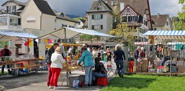 Bild Herbstmarkt Sicht auf Wisshusplatz