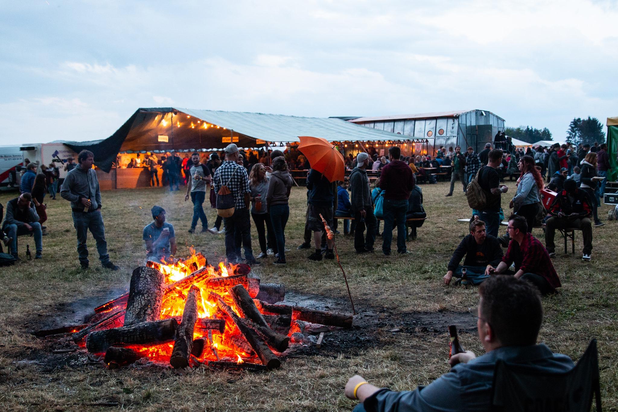 Das Open-Air Bischofszell ist das älteste Festival der Schweiz und findet jeweils im Mai auf dem Heuberg in Schweizersholz/Bischofszell statt. Am Open-Air Bischofszell herrscht eine familiäre Atmosphäre. Eine Zeltstadt, Verkaufsstände, ein Kinderzelt, eine gemütliche Festwirtschaft und Bar gehören traditionsgemäss dazu.