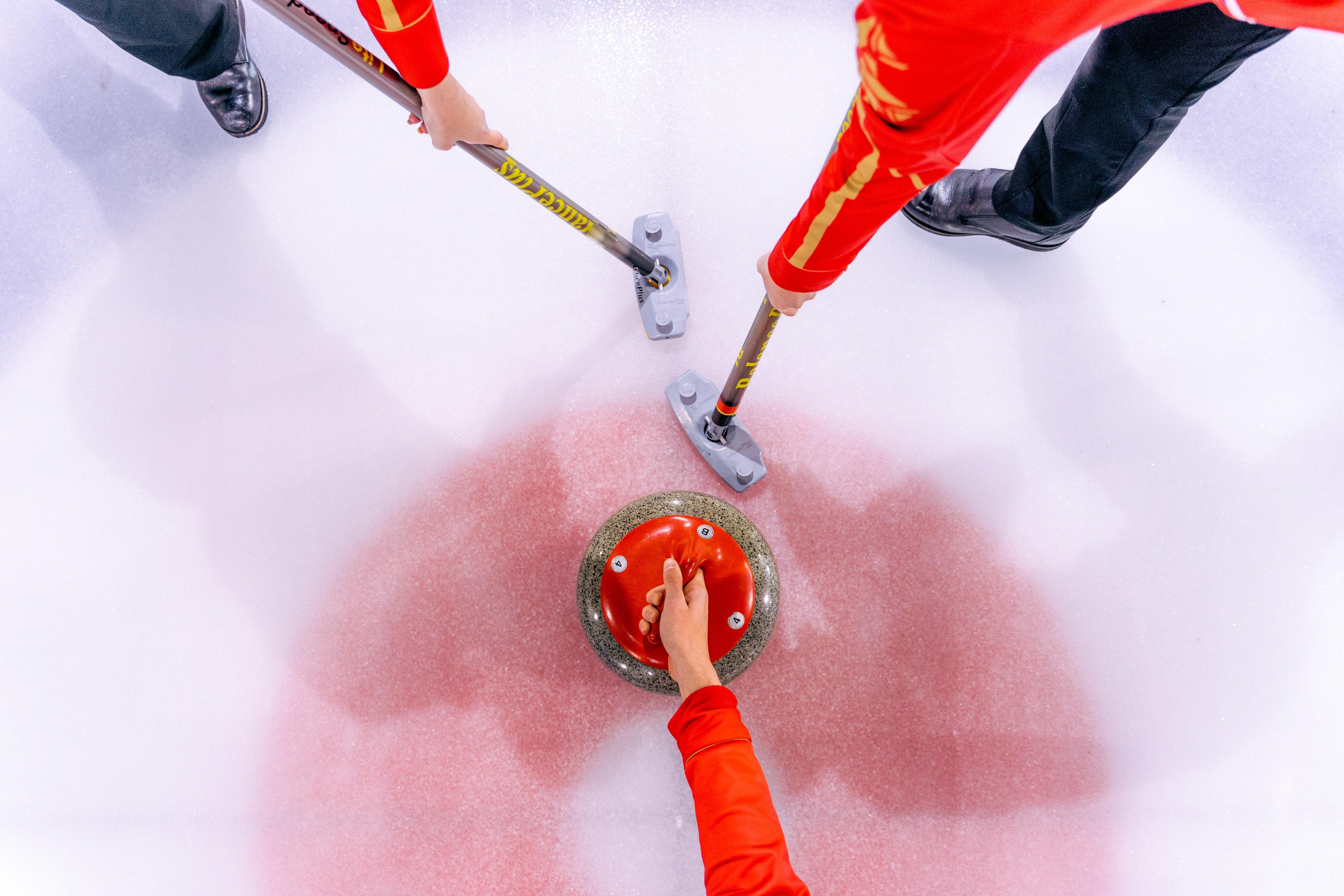 curling