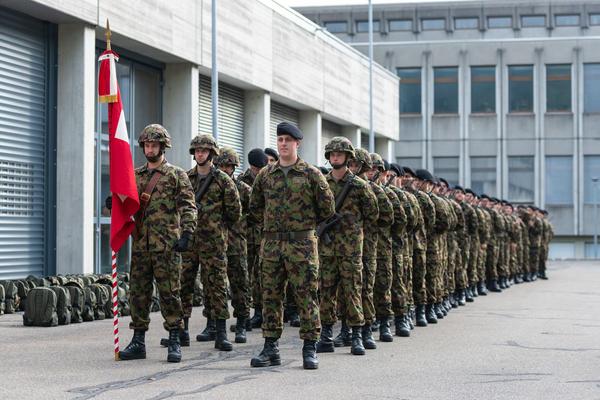 Militär