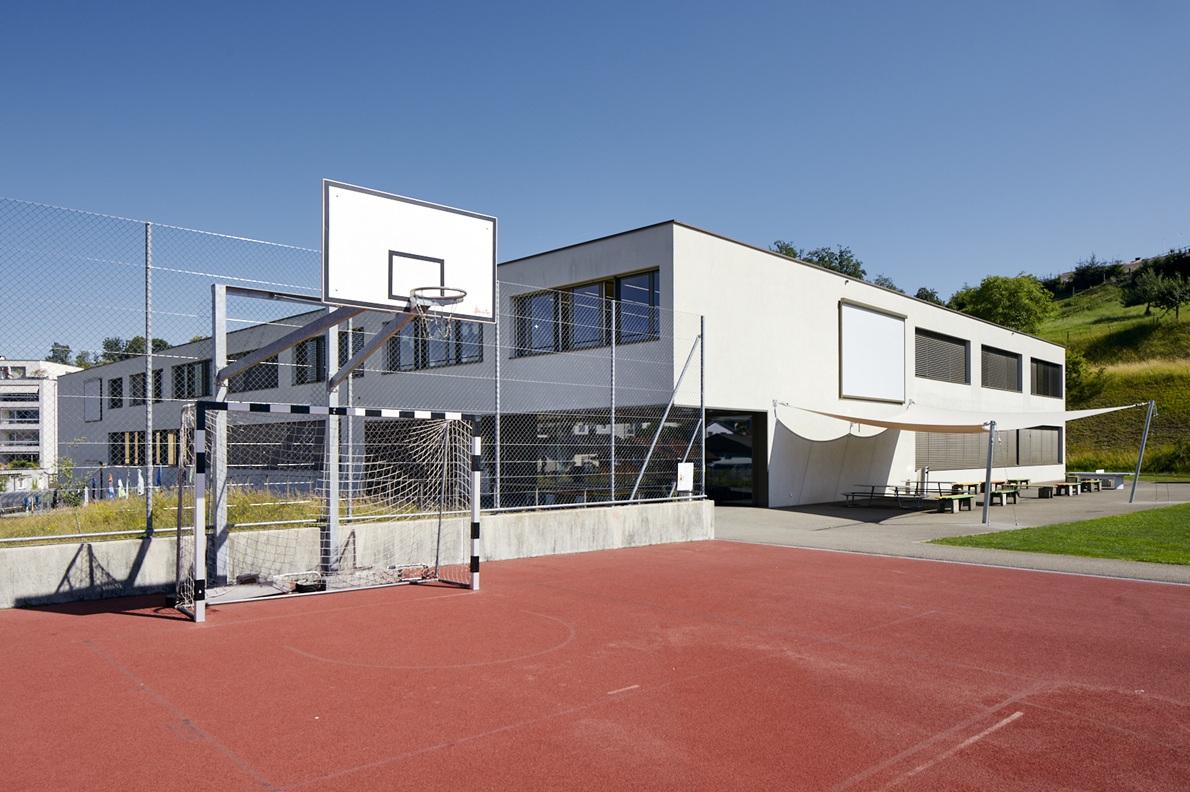 Schulhaus Dörfli